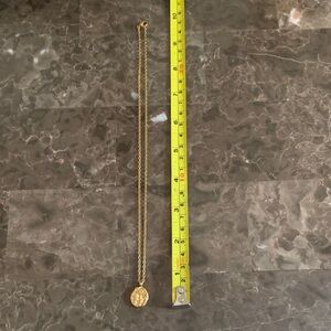 Gold Pendant Necklace